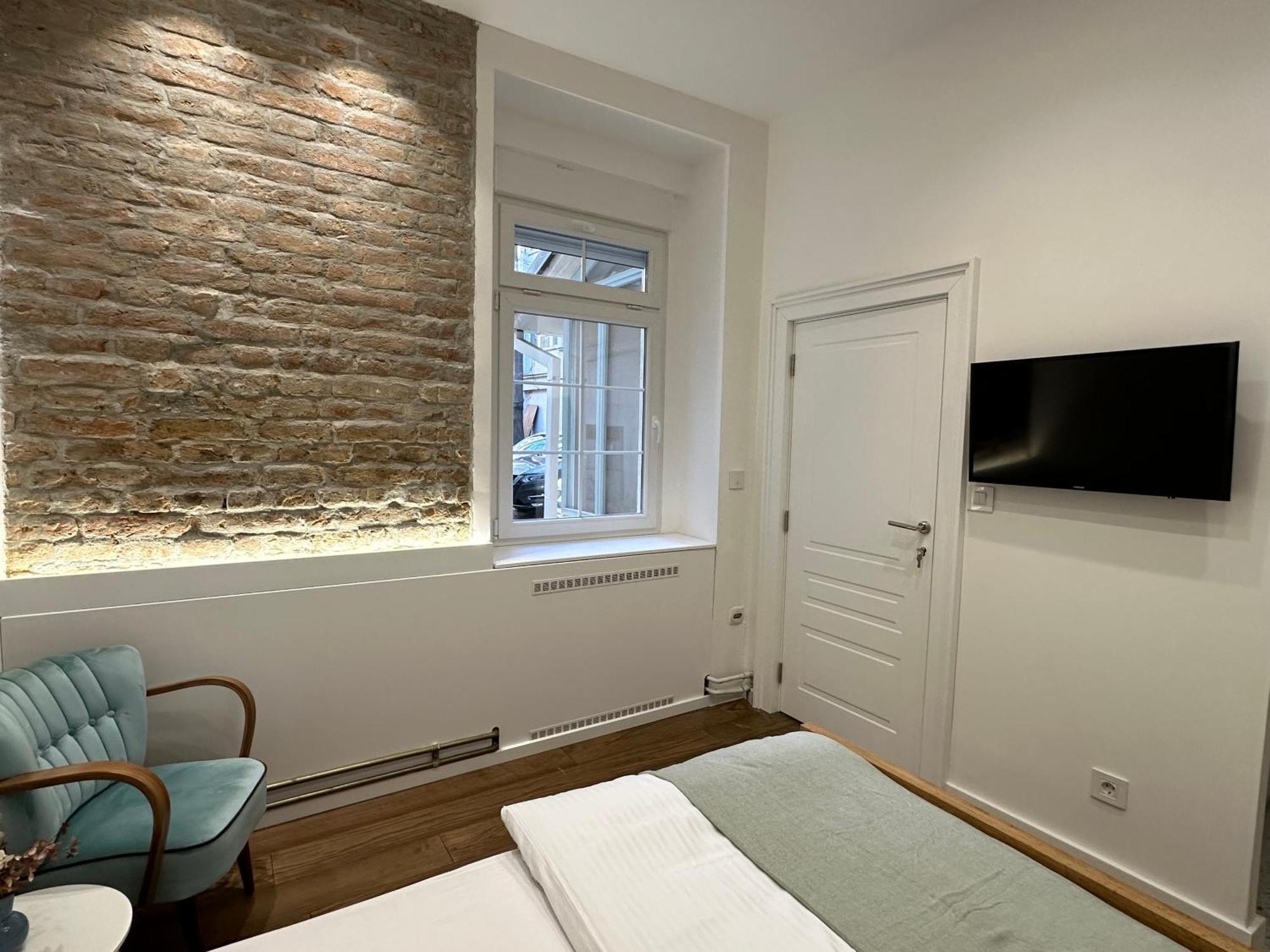 Easy Life Appartement Belgrado Buitenkant foto