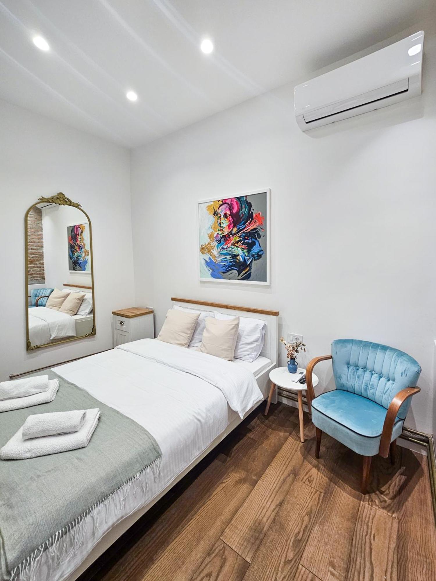 Easy Life Appartement Belgrado Buitenkant foto