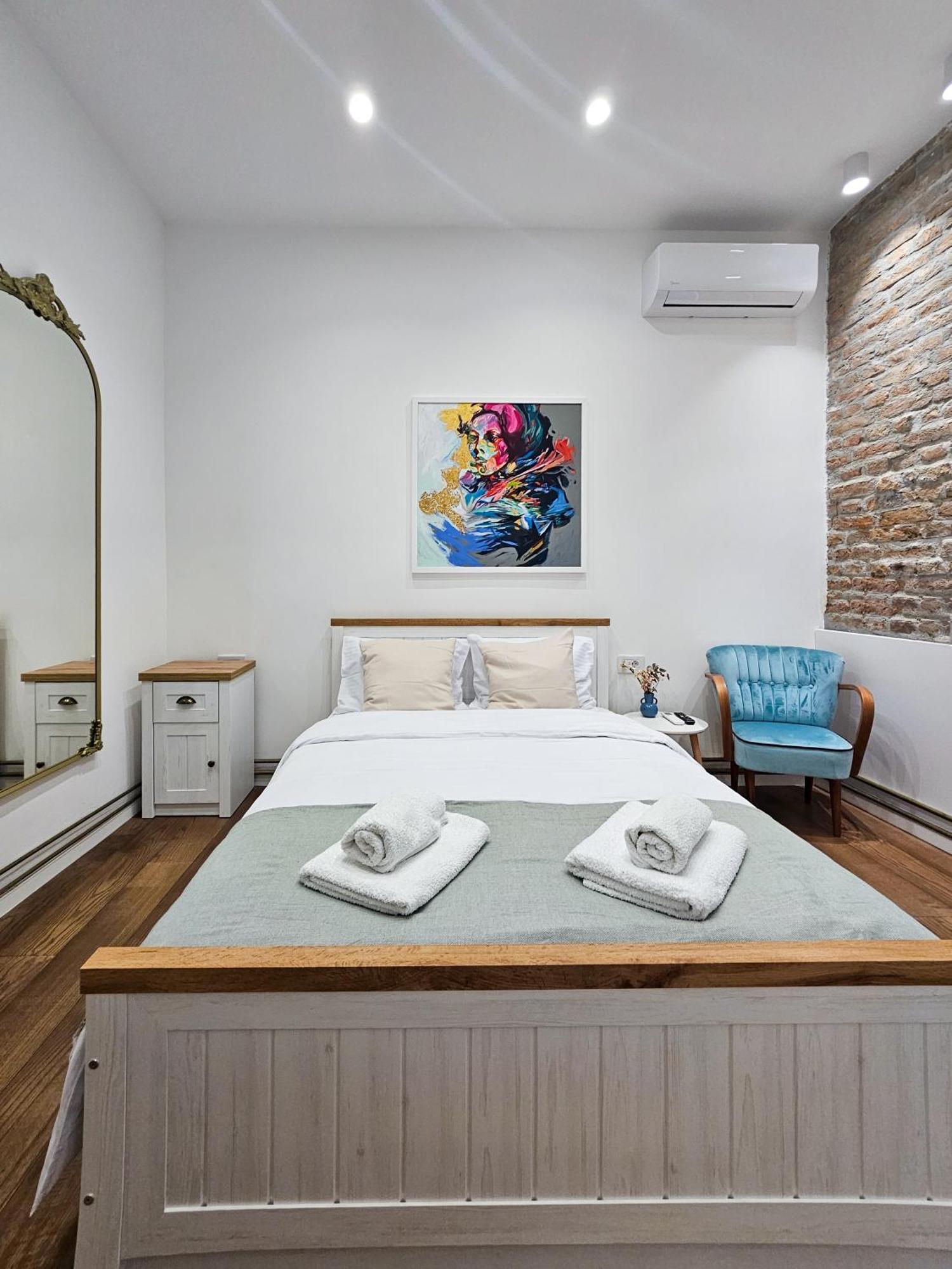Easy Life Appartement Belgrado Buitenkant foto